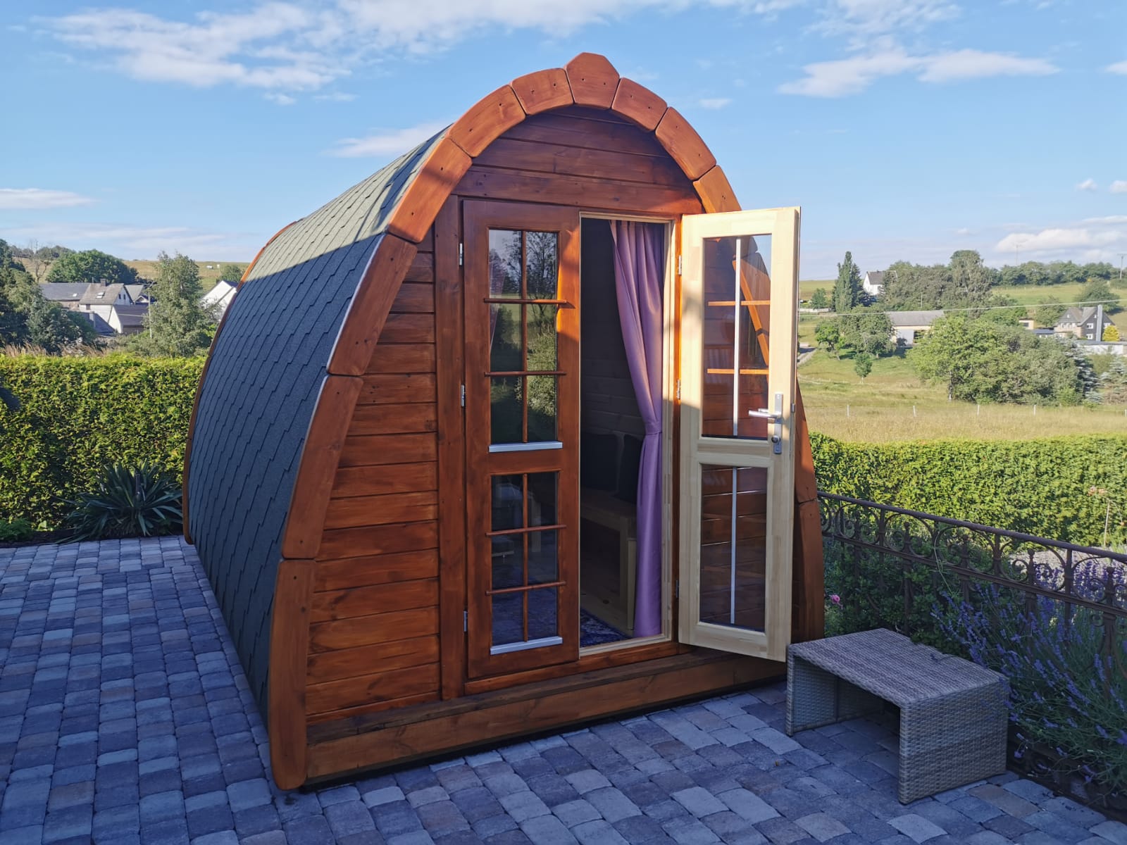 Winterfester Campingpod aus Holz